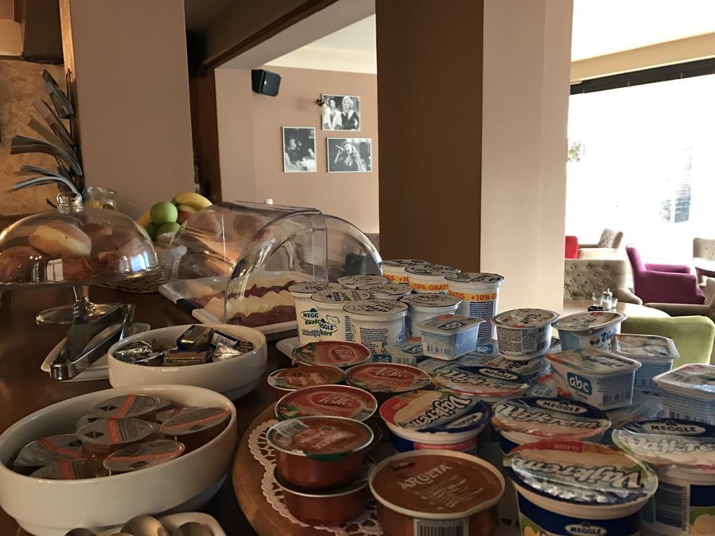 Heartland City B&B 투즐라 외부 사진